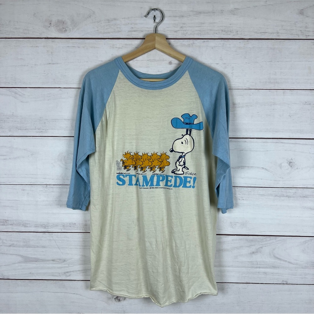 Vintage 1970s Peanuts Snoopy Stampede Raglan T-Shirt (L but fits like modern M)